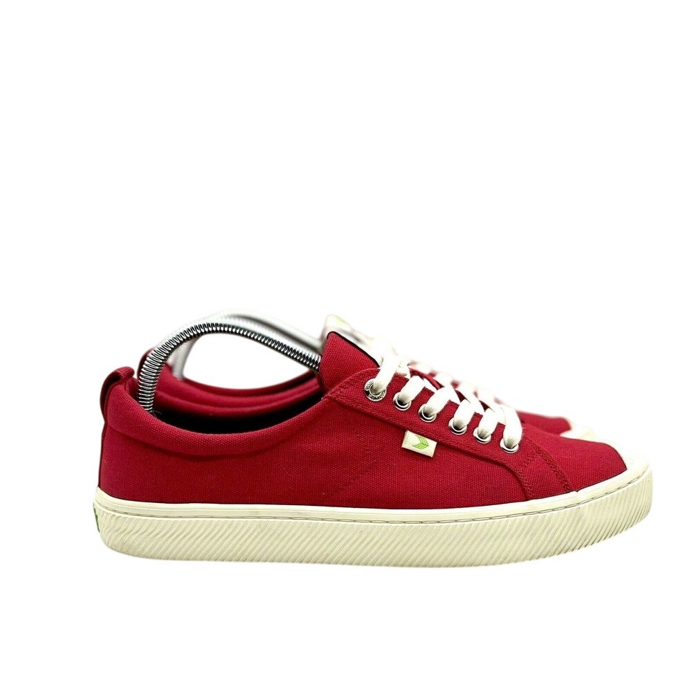 Cariuma OCA Low Red Canvas‎ Sneakers Mens 10.5 Womens 12 Low Top 100103R01M